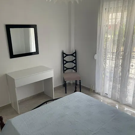 Rafaela's House Apartment Litochoro